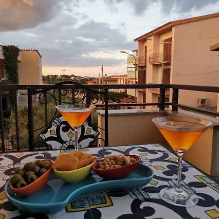 App.violet Sardegna Mare * ラ・カレッタ