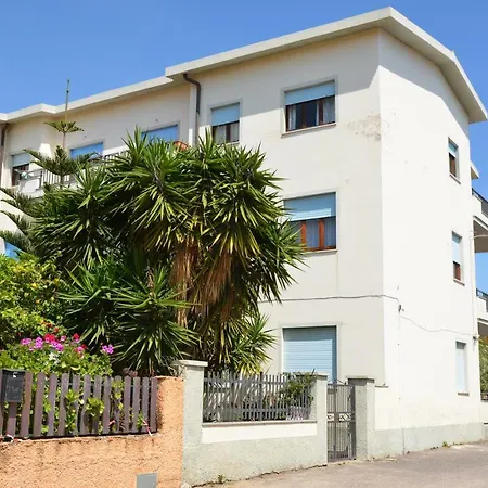 アパート App.violet Sardegna Mare ラ・カレッタ